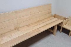 aménagement banc en bois salle d'attente