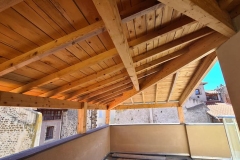 charpente et couverture d'une terrasse au Puy en Velay